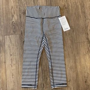 Lululemon Wunder Under Crop ll NWT sz 4